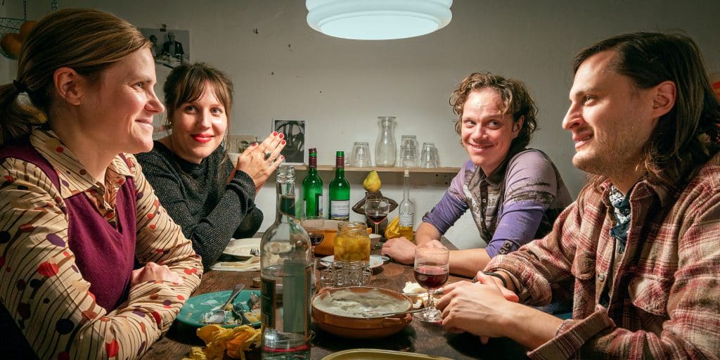 Sag mir wo du stehst: Wilma (Fritzi Haberlandt) findet eine neue Wahlfamilie vom Wiener Schlag. © Neue Visionen Filmverleih